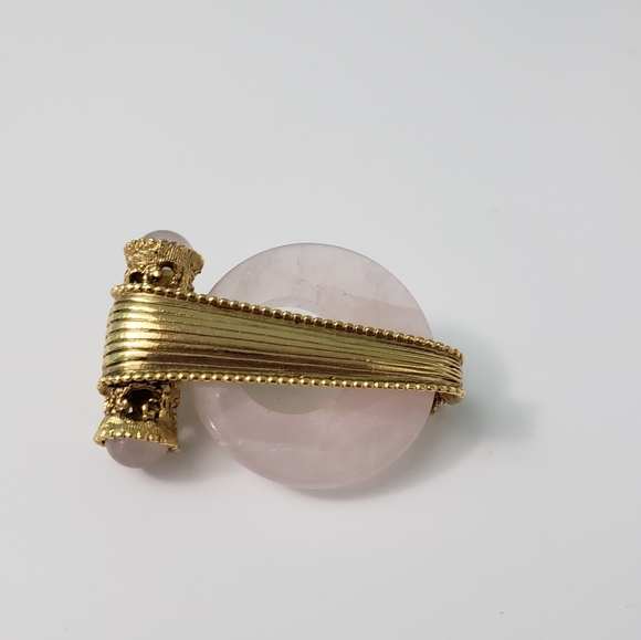 Vintage rose quartz brooch - Picture 1 of 4